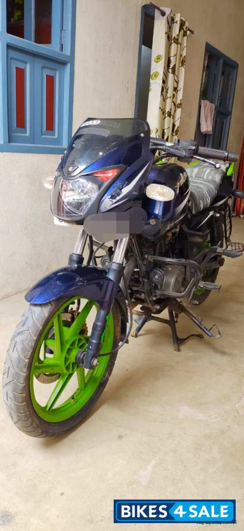 Bajaj Pulsar 180