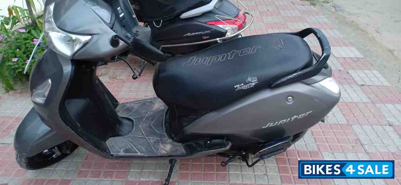 Titanium Grey TVS Jupiter