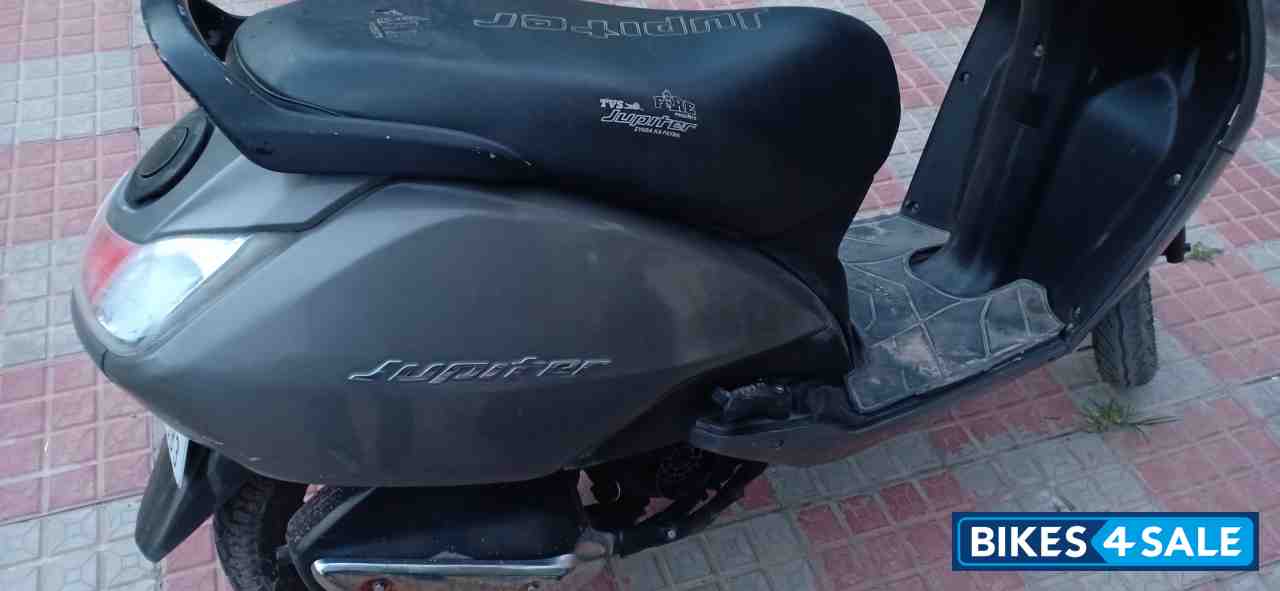 Titanium Grey TVS Jupiter