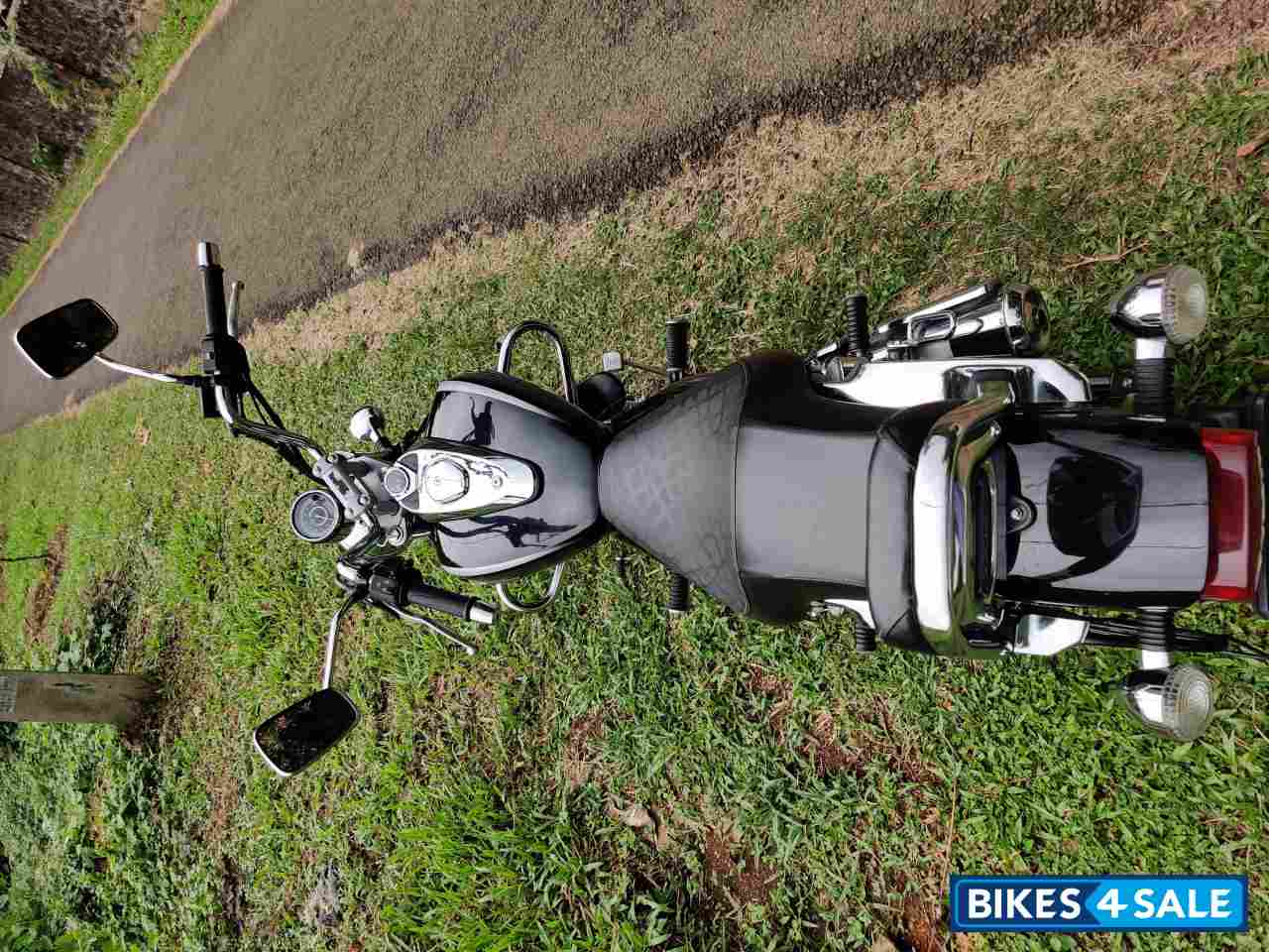 Bajaj Avenger Cruise 220 Bajaj Avenger Cruise 220