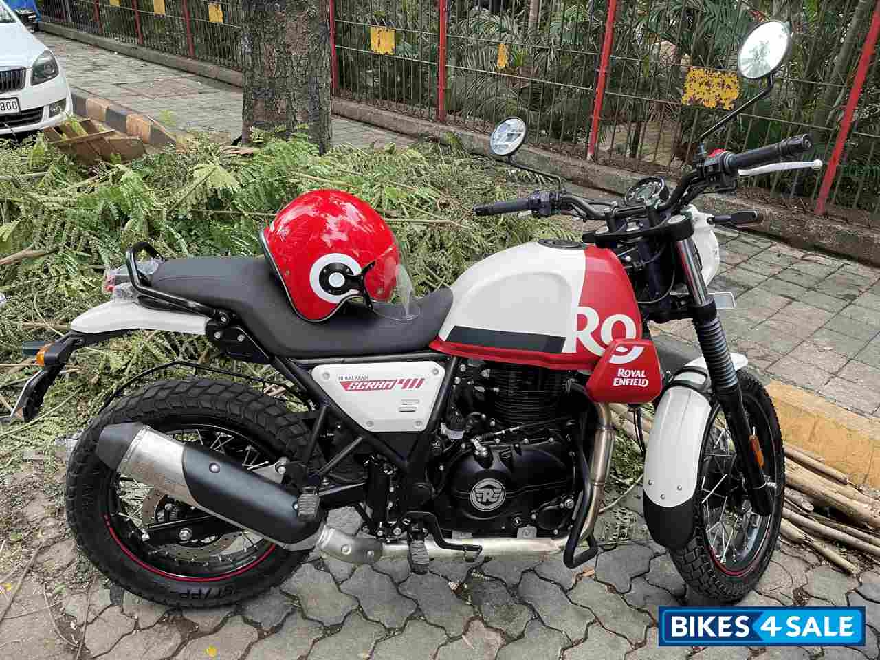 Royal Enfield Scram 411