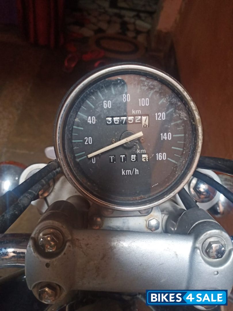 Bajaj Avenger 220 DTS-i