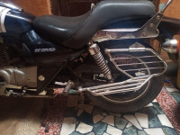Bajaj Avenger 220 DTS-i