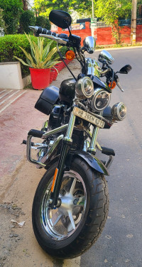 Harley Davidson 1200 Custom 2020