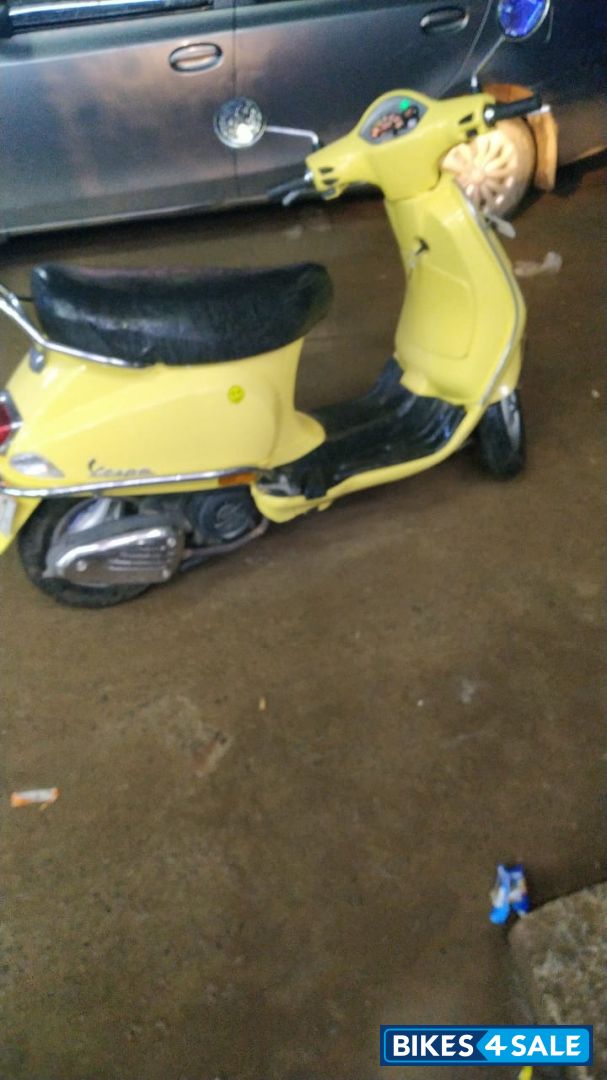 Vespa VX 125