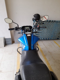 Blue Suzuki Gixxer 150
