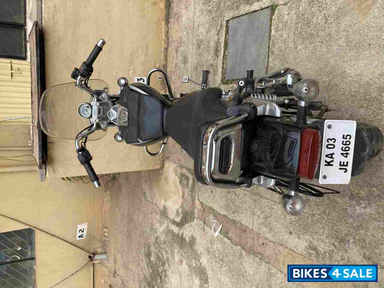 Bajaj Avenger Cruise 220 Bajaj Avenger Cruise 220