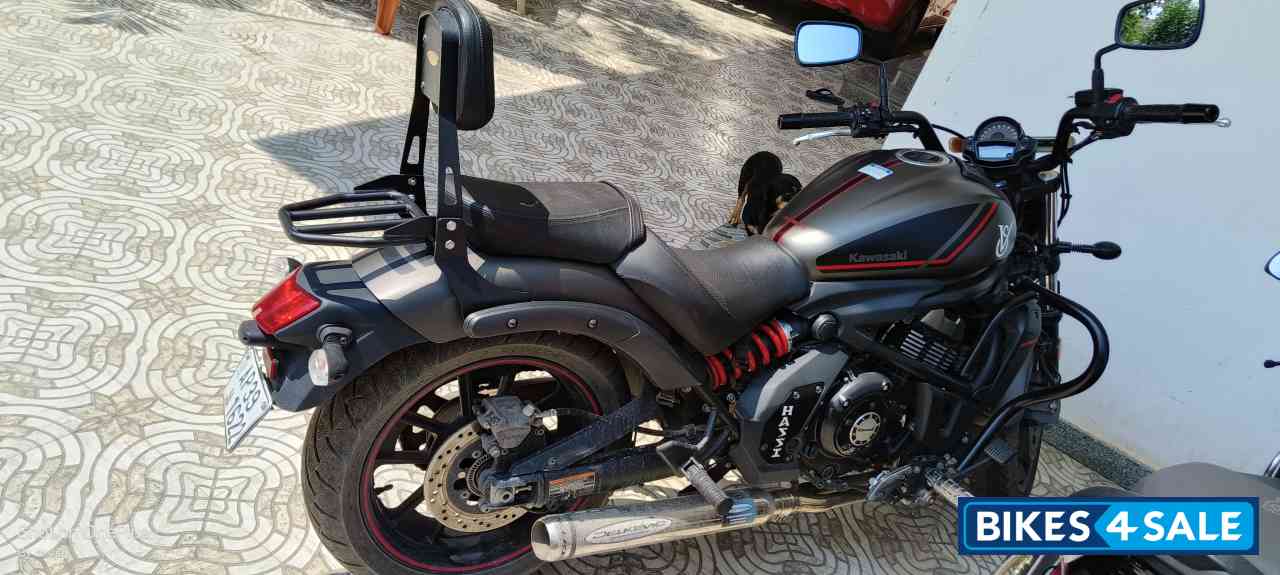 Black Kawasaki Vulcan S 650 BS6 2021