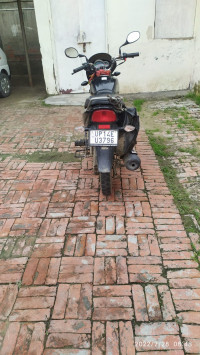 Hero  SUPER SPLENDER