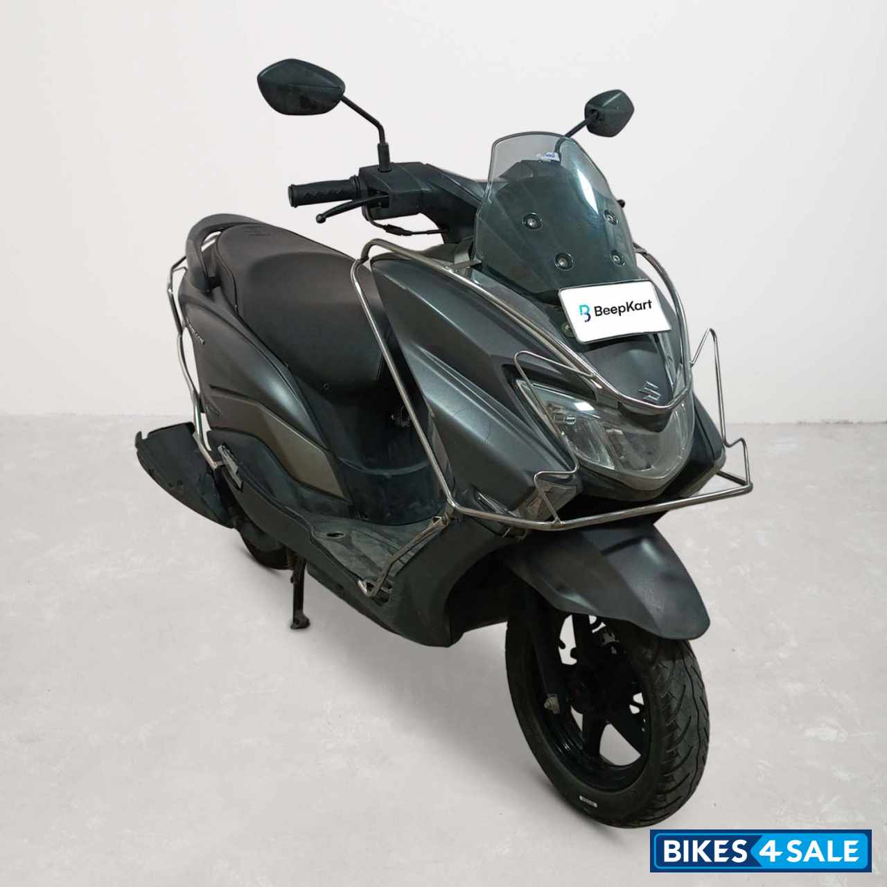 Suzuki Burgman Street