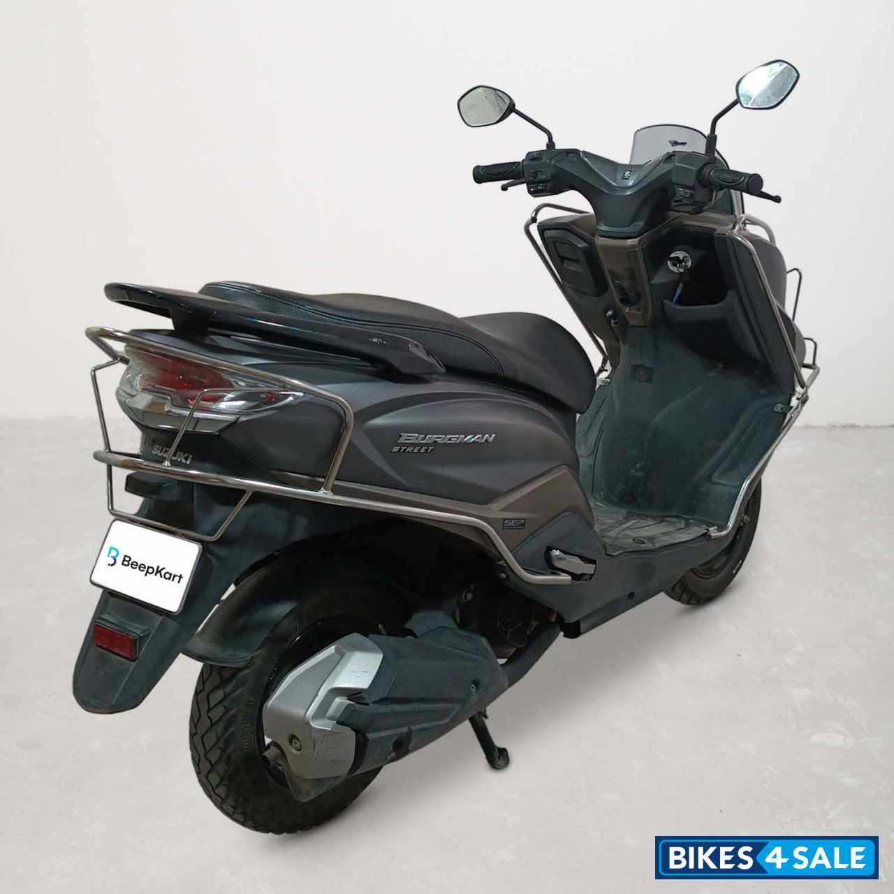 Suzuki Burgman Street