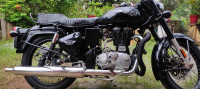 Onyx Black Royal Enfield Bullet Standard 350