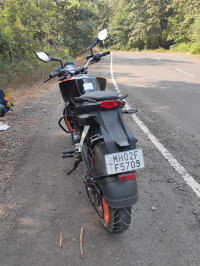 KTM Duke 125