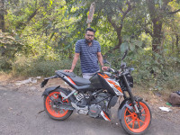 KTM Duke 125