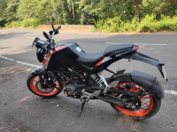 KTM Duke 125