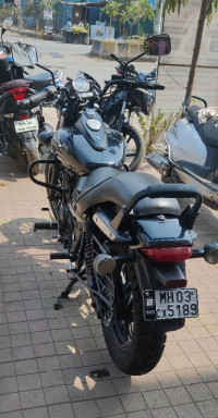 Bajaj Avenger 180 DTS-i