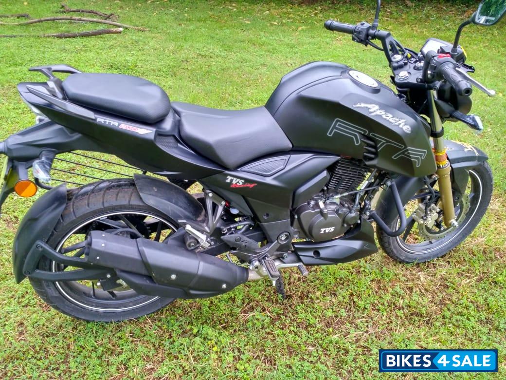 TVS Apache RTR 200 4V