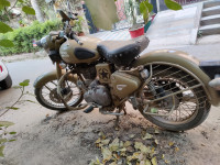 Royal Enfield Classic Desert Storm