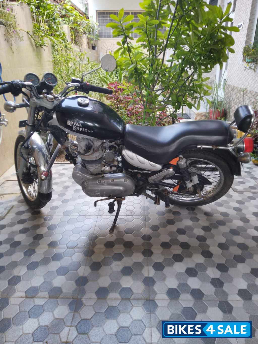 Royal Enfield Thunderbird