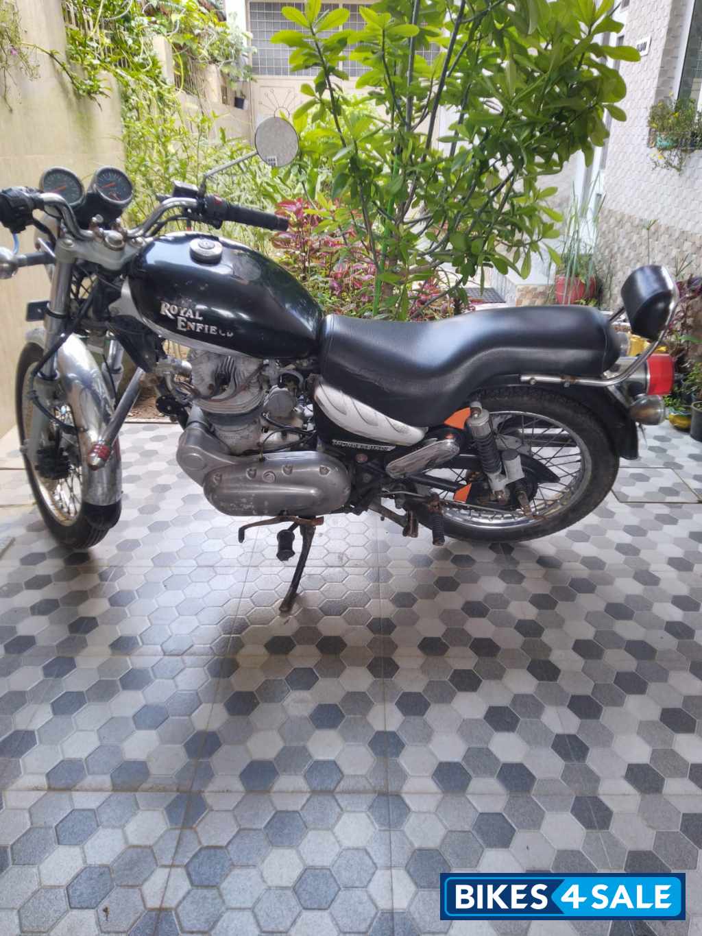 Royal Enfield Thunderbird