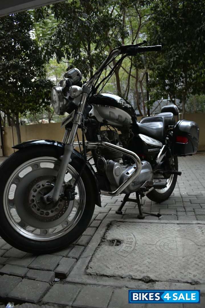 Black Silver Royal Enfield Thunderbird