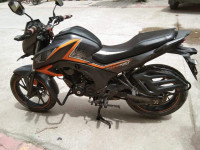 M A Gray M Honda CB Hornet 160R