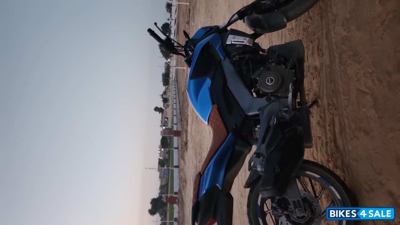 Bajaj Dominar 400 ABS BS6