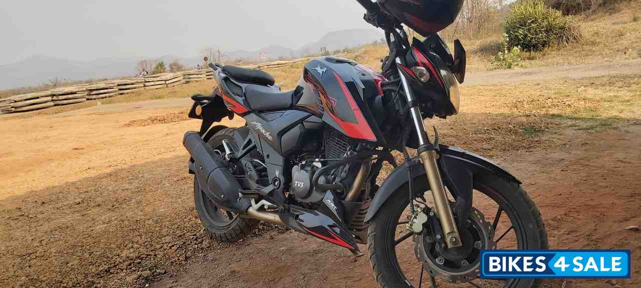 TVS Apache RTR 200 4V ABS