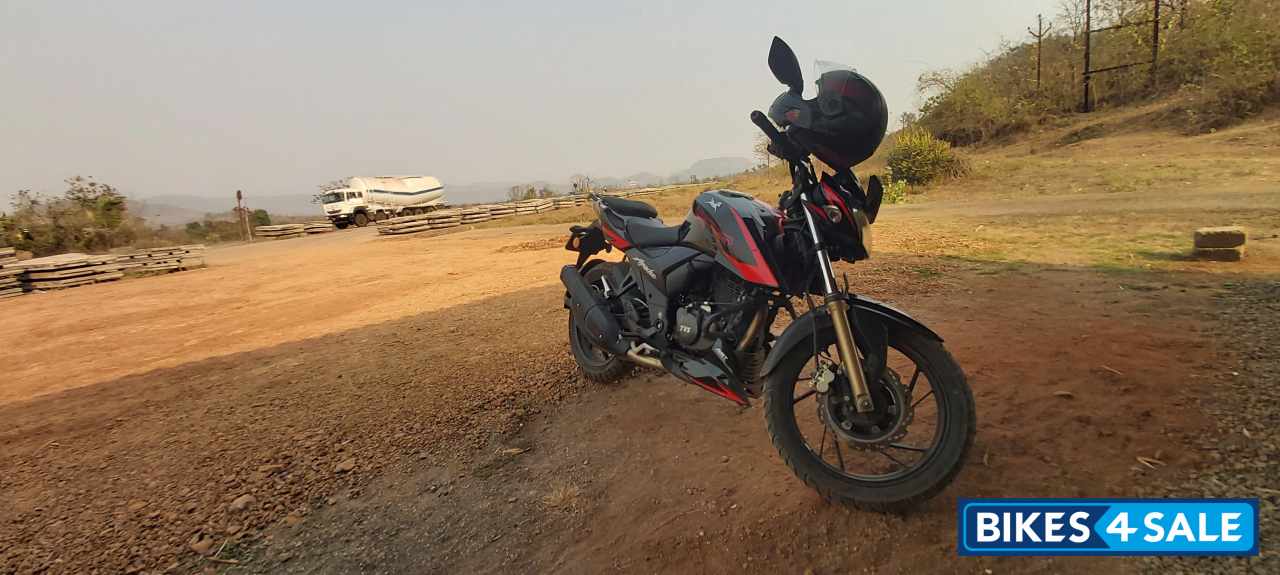 TVS Apache RTR 200 4V ABS