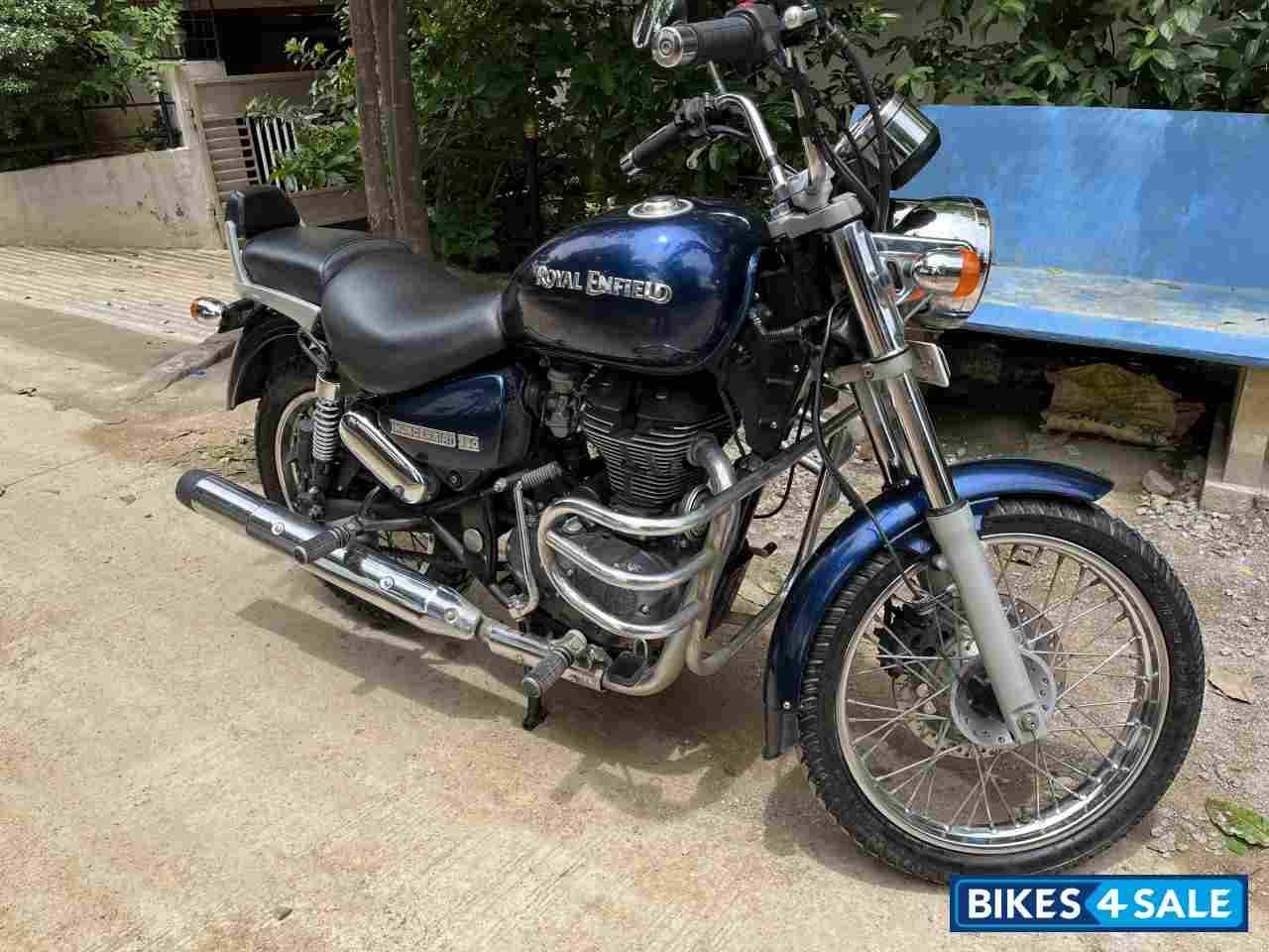 Marine Royal Enfield Thunderbird 350