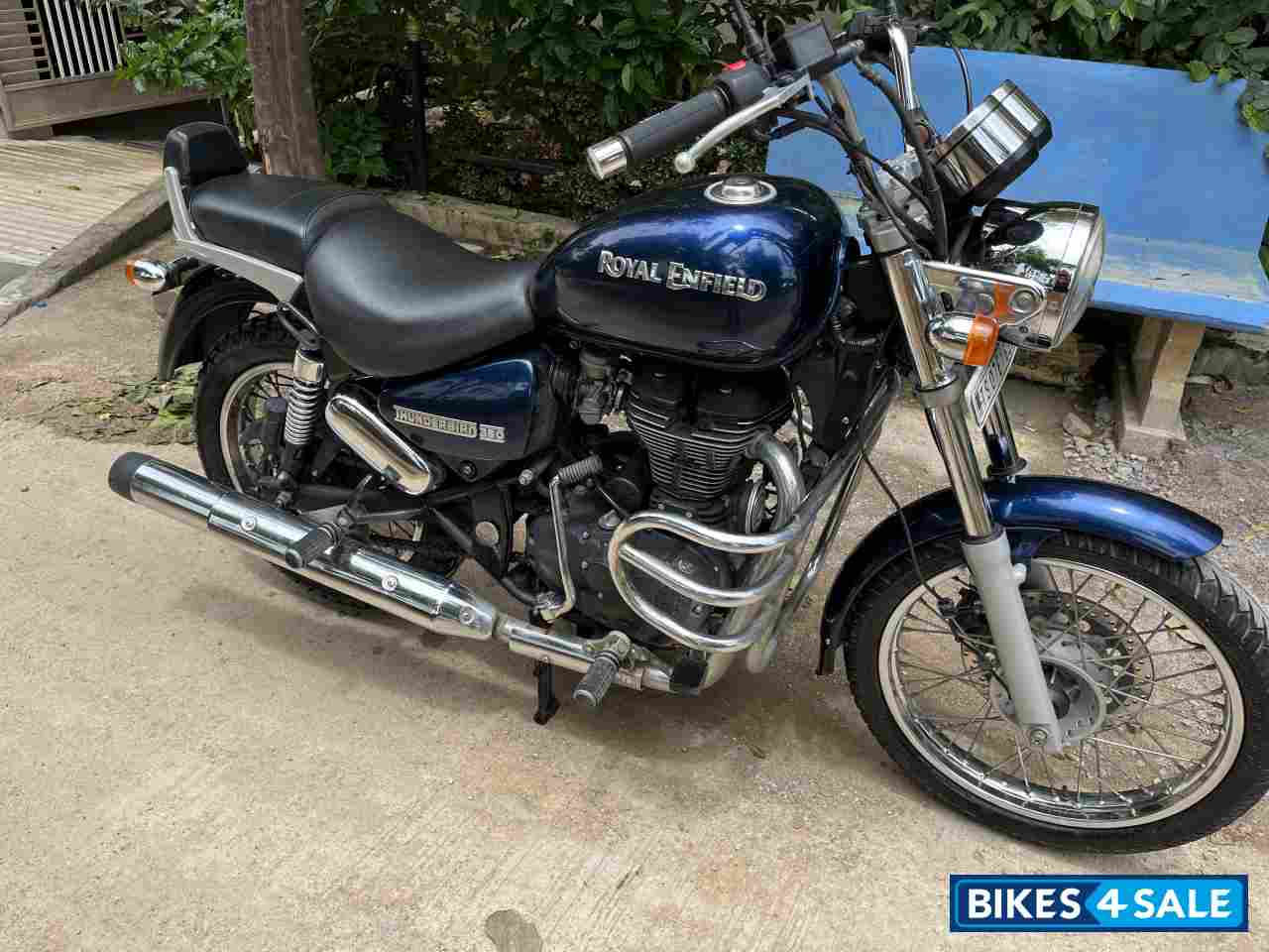 Marine Royal Enfield Thunderbird 350