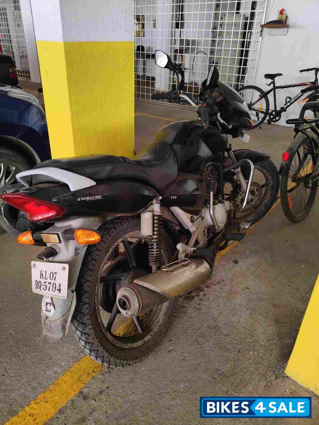 Black TVS Apache 150