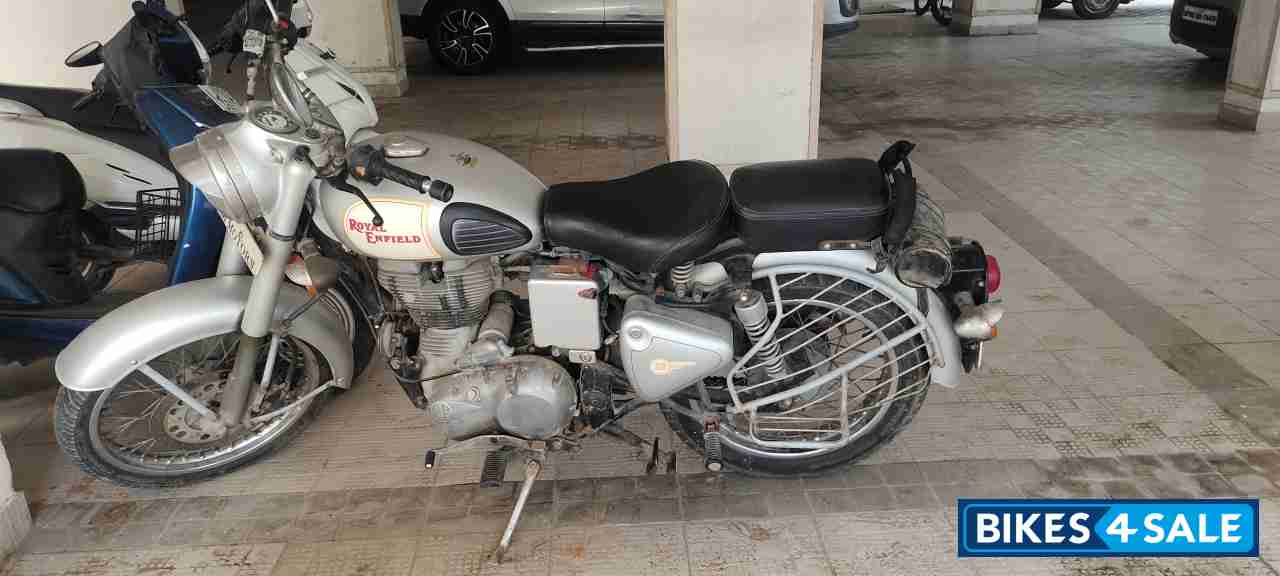 Royal Enfield Classic 350 Royal Enfield Classic 350