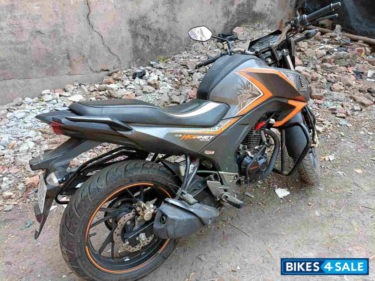 Honda CB Hornet 160R