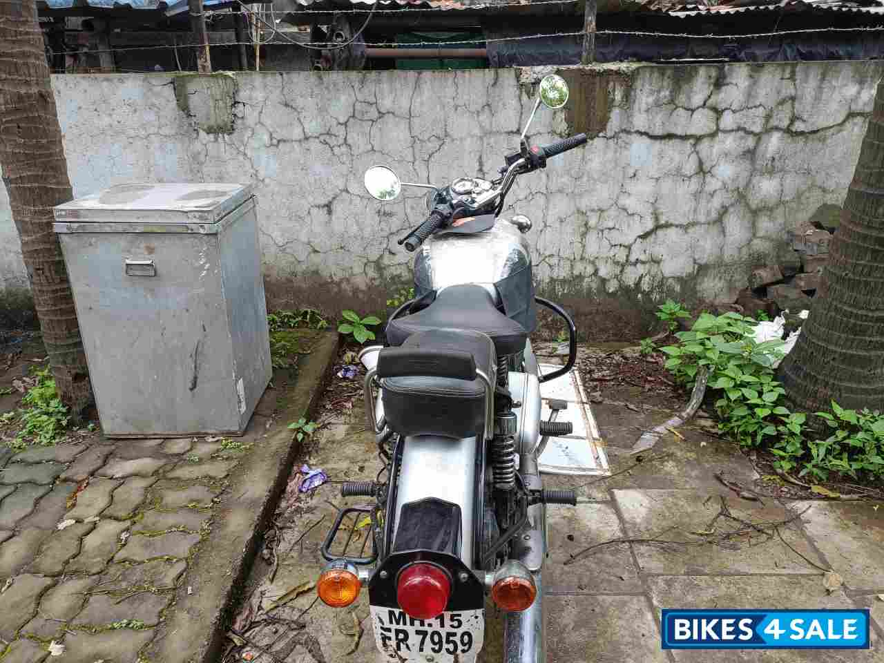 Royal Enfield Classic 350