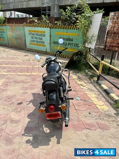 Black Royal Enfield Classic 350