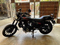 Black Bajaj Avenger Street 220