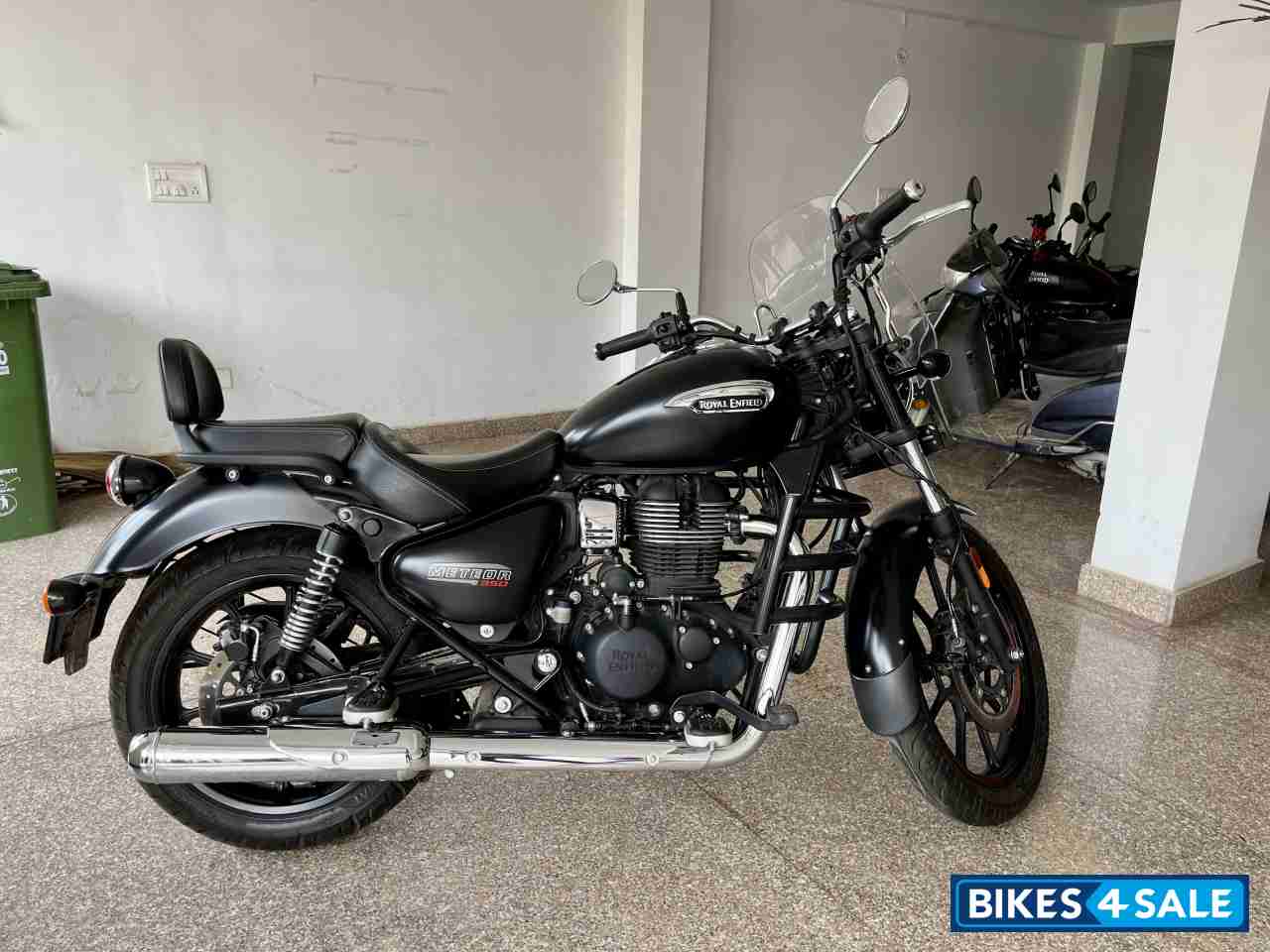 Royal Enfield Meteor 350 Stellar