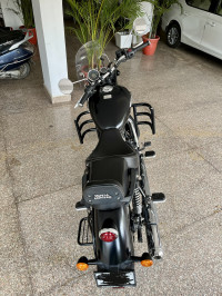 Royal Enfield Meteor 350 Stellar