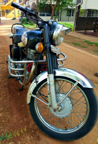 Royal Enfield Bullet Machismo 350 Old