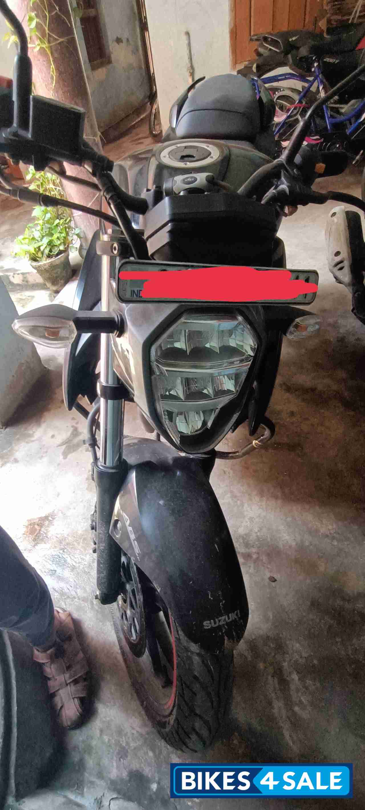 Suzuki Gixxer ABS