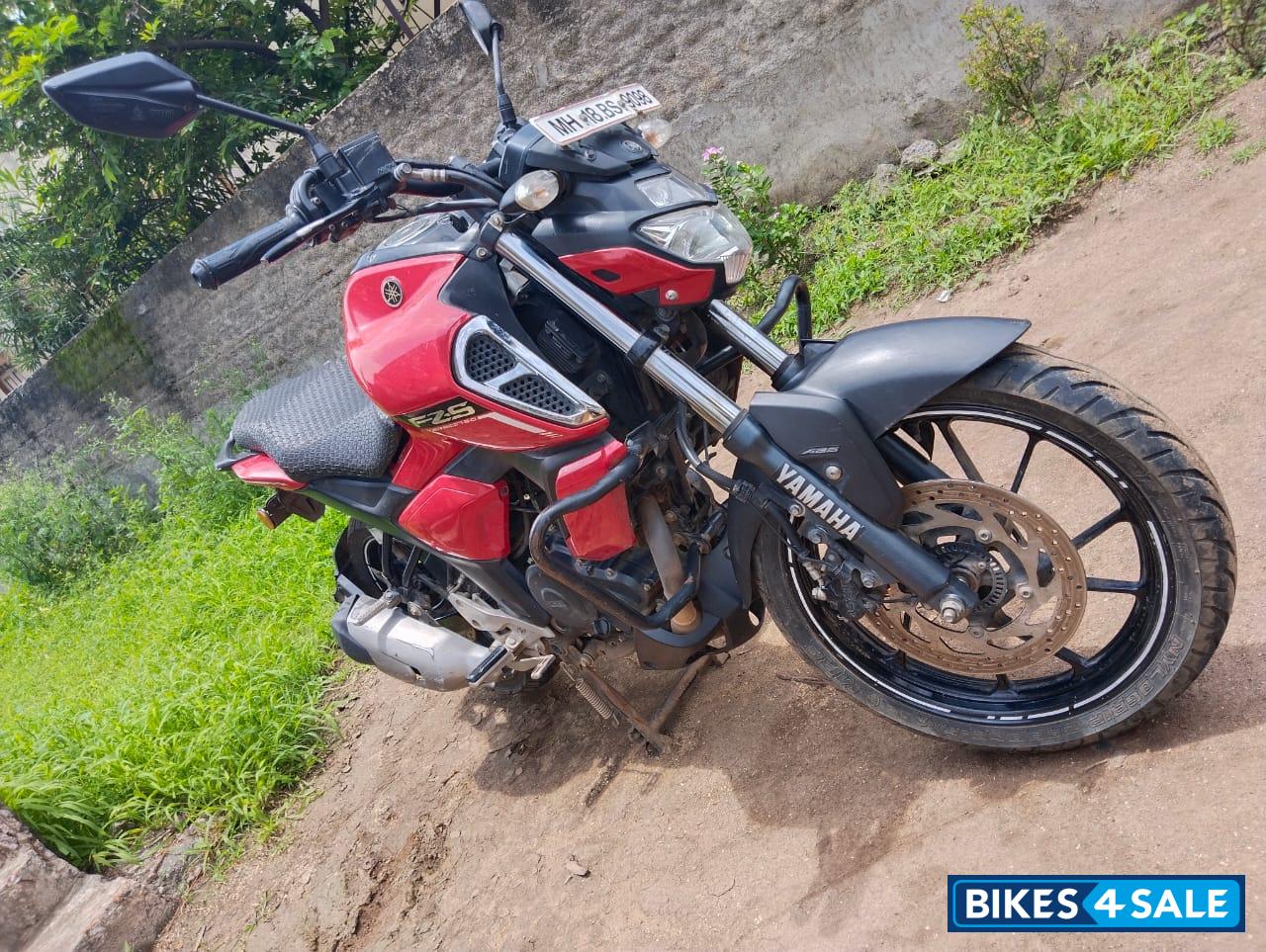 Metalic Red Yamaha FZ-S FI V3 BS6