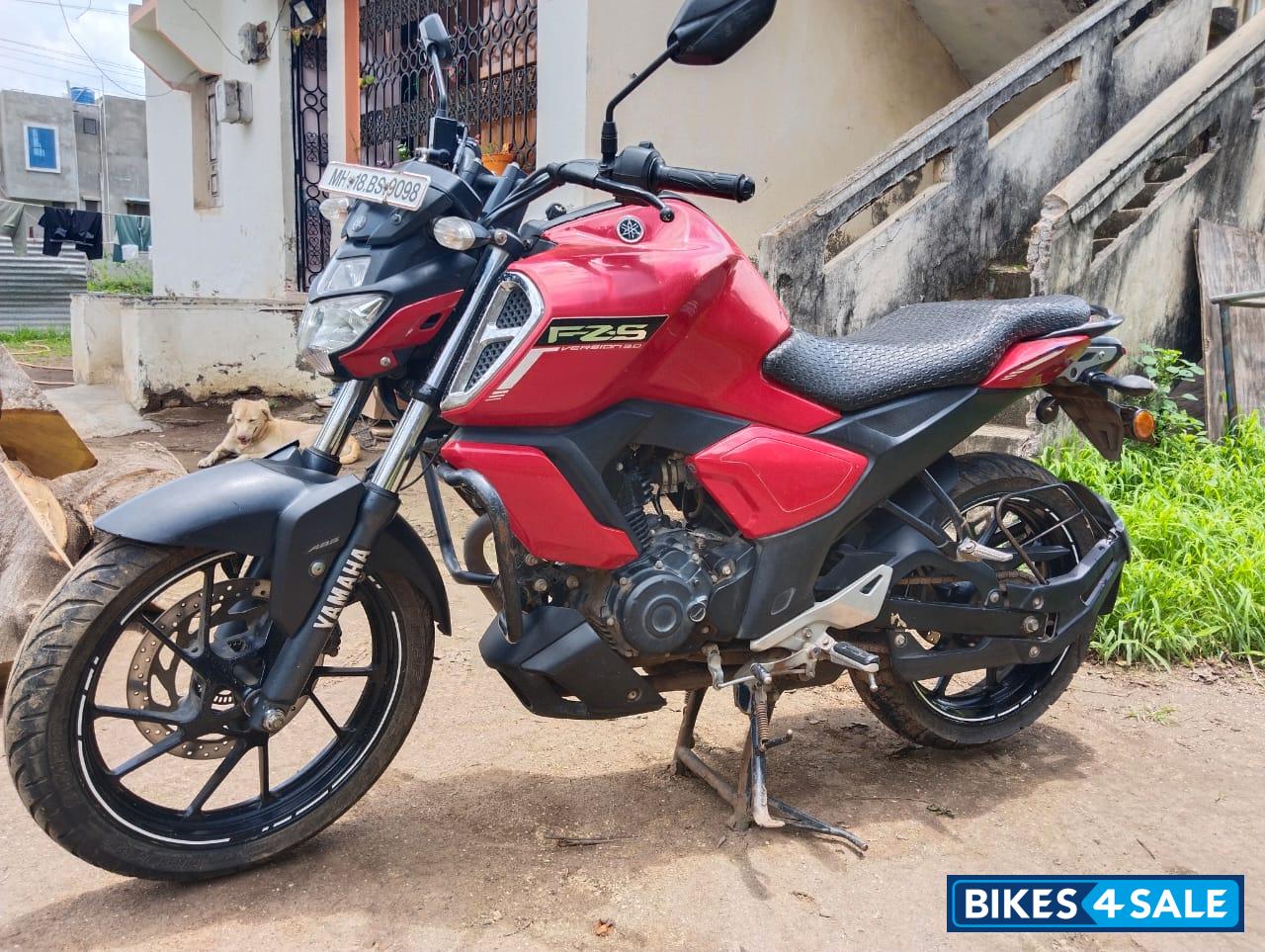 Metalic Red Yamaha FZ-S FI V3 BS6