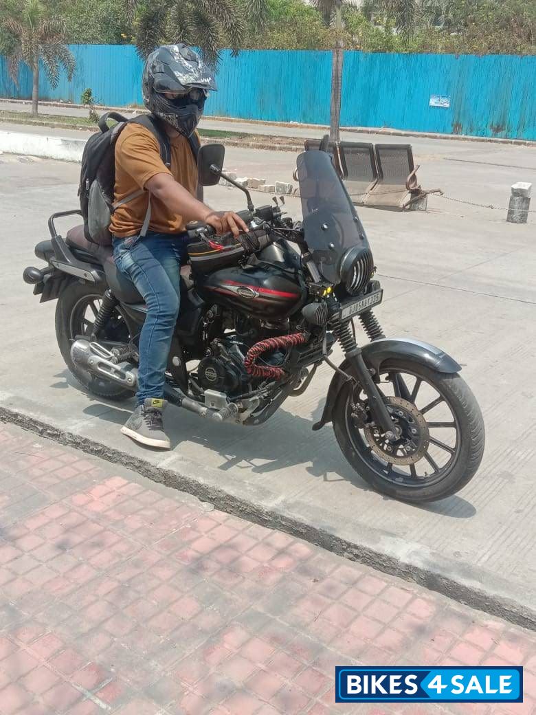 Black Bajaj Avenger Street 220