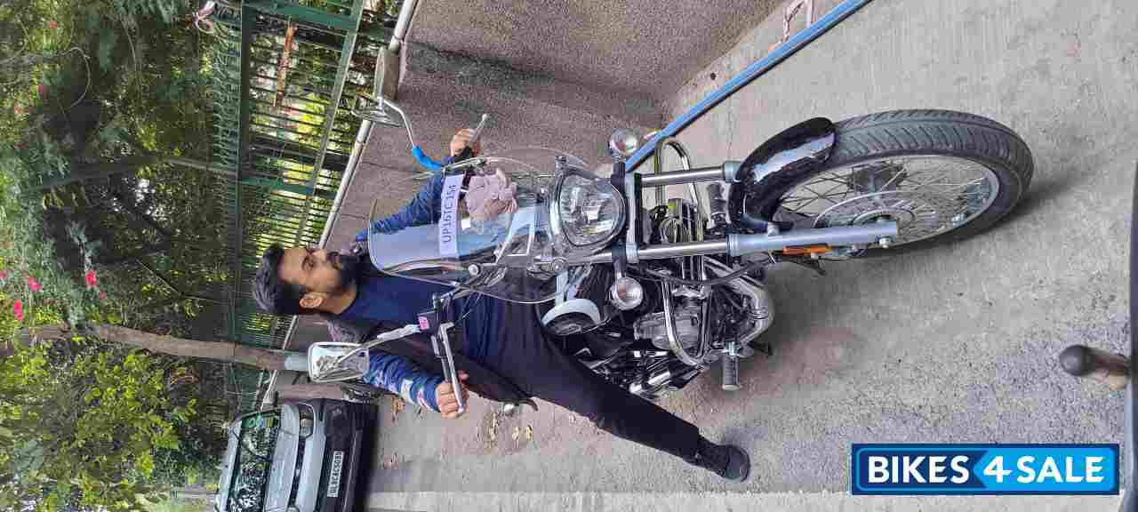 Bajaj Avenger Cruise 220 BS6