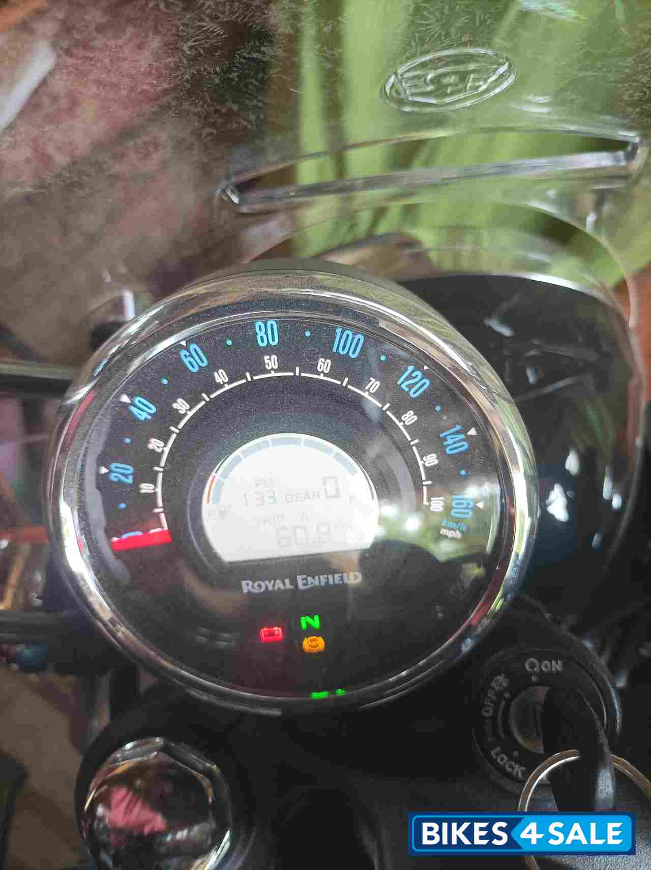 Supernova Blue Royal Enfield Meteor 350 Supernova