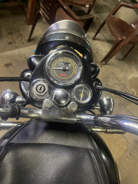 Black Royal Enfield Bullet Standard 350