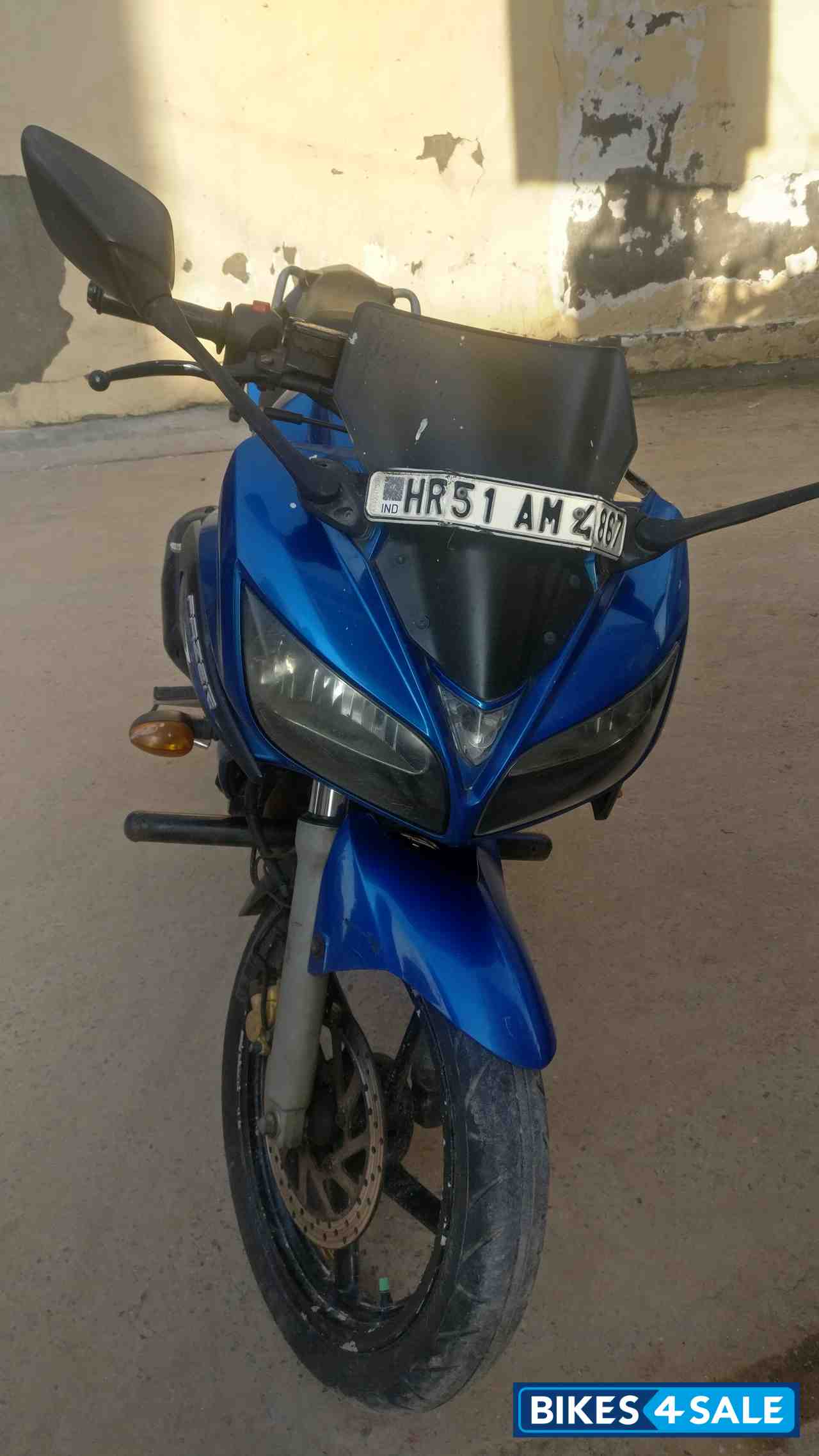 Blue Yamaha Fazer Blue Yamaha Fazer