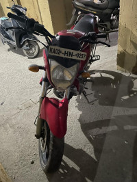 Red Yamaha FZ16