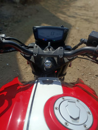Red TVS Apache RTR 160 4V